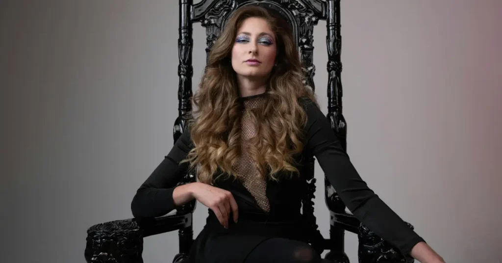  I Need to Visit the Throne
